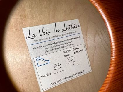 Unknown-La Voix du Luthier Onde